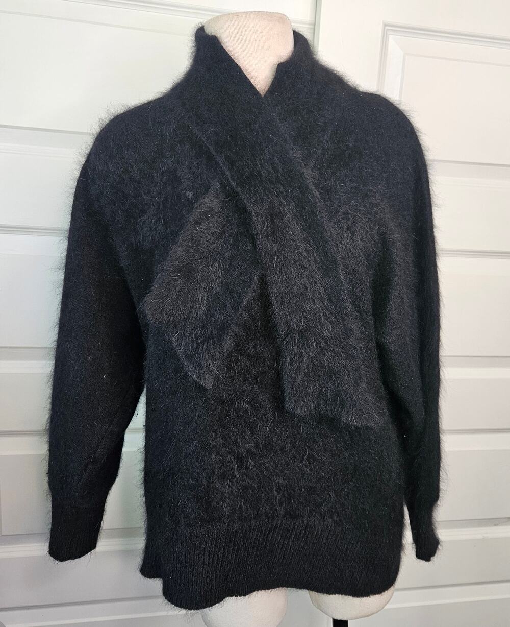 Connie A. Lee Vintage Whimsigoth Fuzzy Angora Scarf Accent Sweater Size M/L
